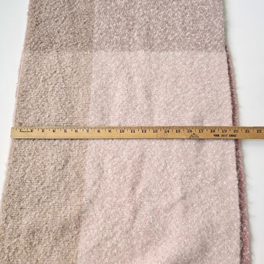 General Motors blush fuzzy d21